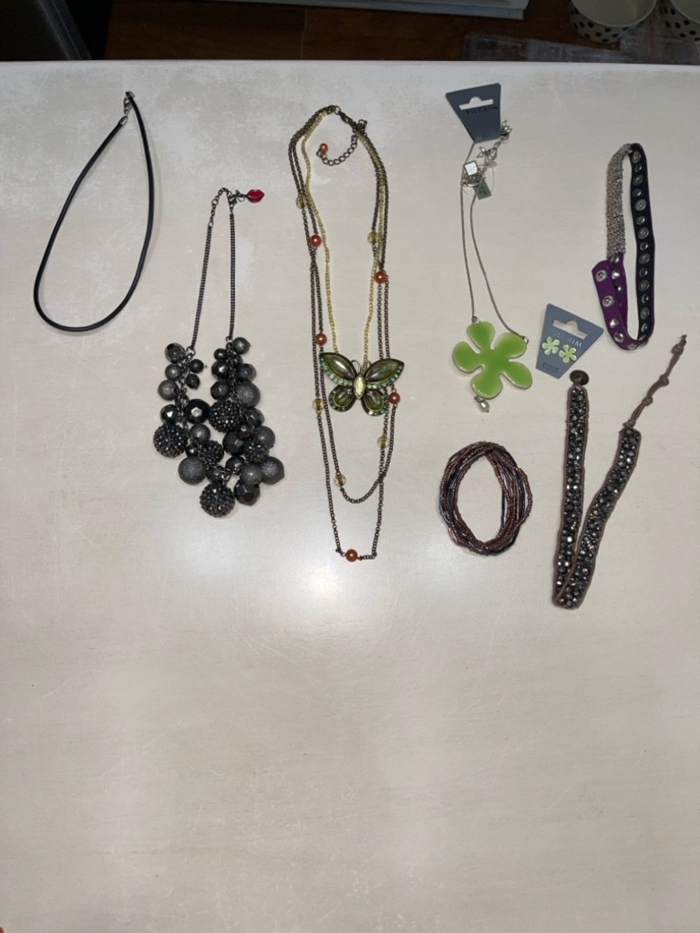 Unknown Brand Green Butterfly Multi-Strand Necklace